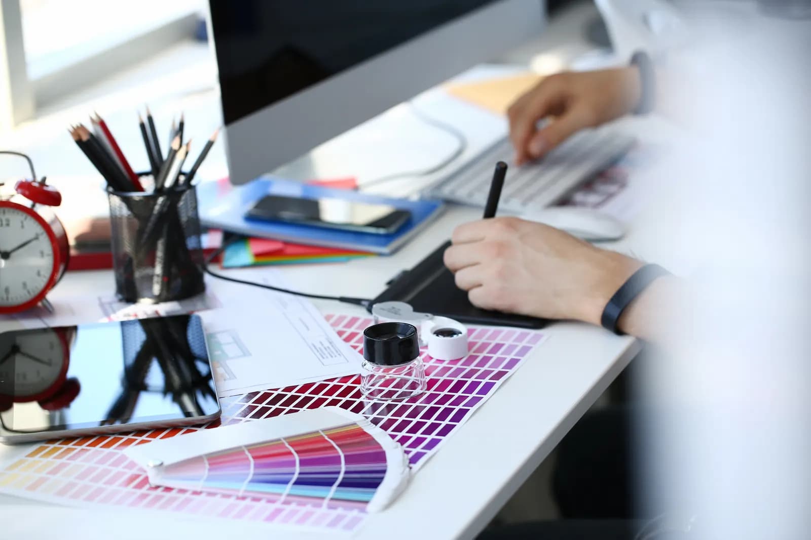 Print design materials and brochures